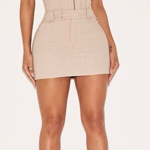 Pretty little thing shape stone woven micro mini skirt Tan size 6